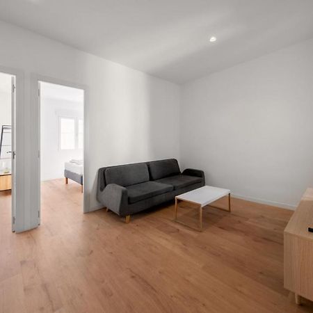 2 Bedrooms 1 Bathroom Furnished - Delicias - Bright - Mintystay Madrid Eksteriør billede