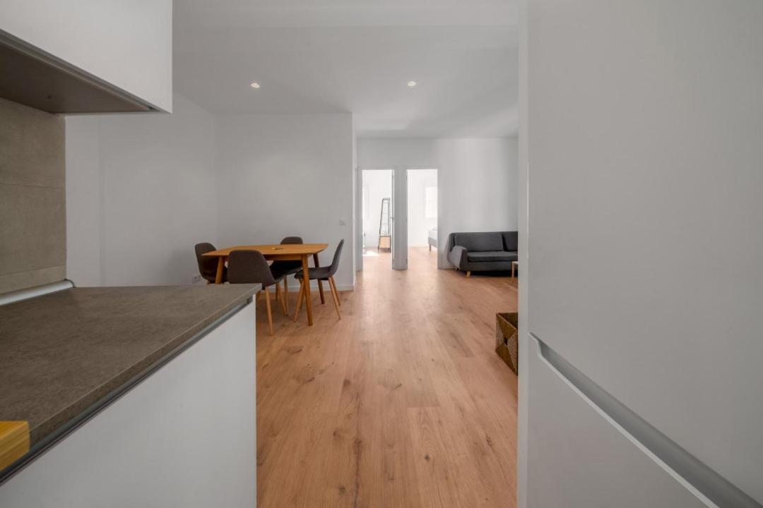 2 Bedrooms 1 Bathroom Furnished - Delicias - Bright - Mintystay Madrid Eksteriør billede